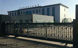 新疆哈密雪峰三岭公司平移门工程案例