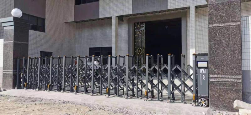 博士门系列 - 中出网-智能出入口与停车充电门户