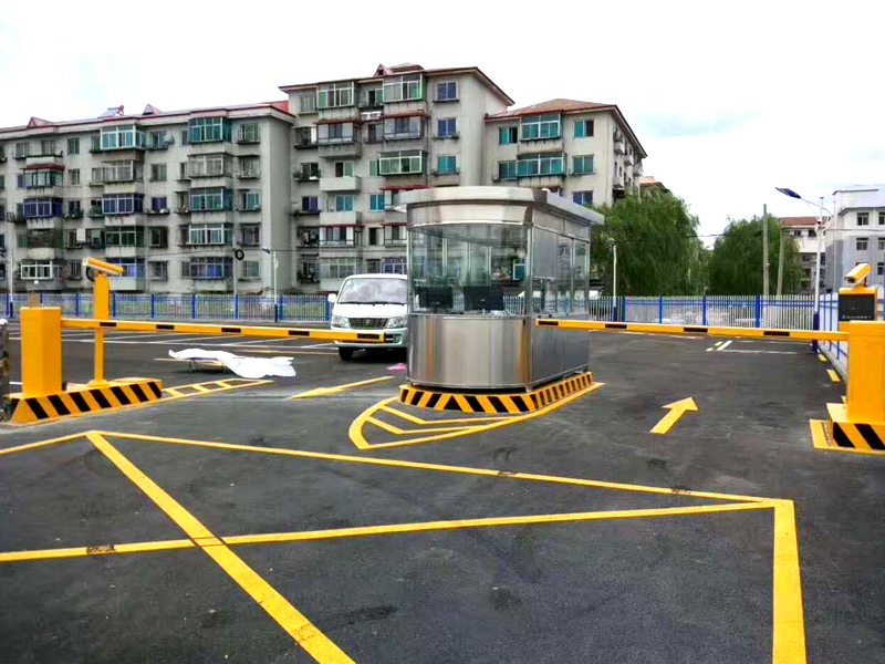 车牌识别案例 - 中出网-智能出入口与停车充电门户