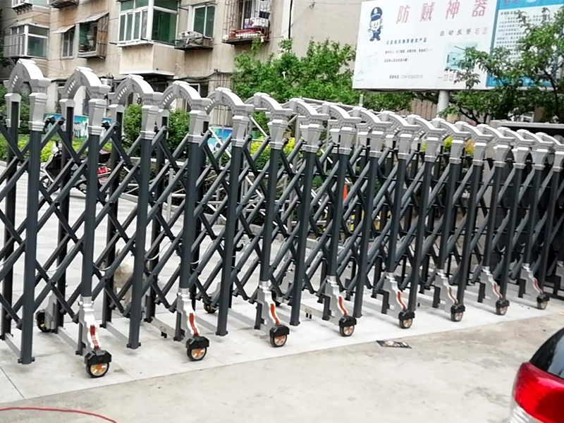 电动门案例 - 中出网-智能出入口与停车充电门户