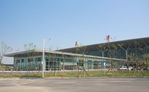 天津机场自动门案例 - 中出网-智能出入口门户