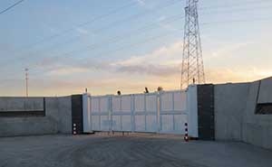 盐城西大丰刘庄自来水厂无轨悬浮门案例 - 中出网-智能出入口与停车充电门户