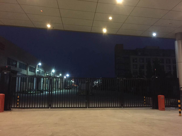 温岭椒江区天天物流无轨悬浮门案例 - 中出网-智能出入口与停车充电门户