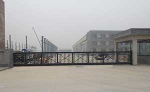 河北海特克焊接设备制造有限公司无轨悬浮门工程案例 - 中出网-智能出入口与停车充电门户