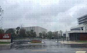 贝达药业智能安全伸缩平移门工程案例 - 中出网-智能出入口与停车充电门户