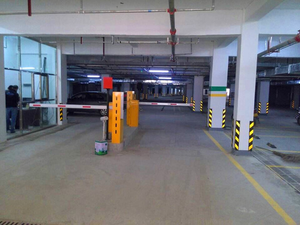 九江温泉镇停车场系统工程案例 - 中出网-智能出入口门户