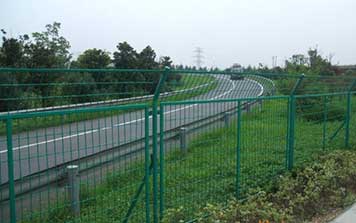 鋅钢护栏 - 高速公路丝网护栏