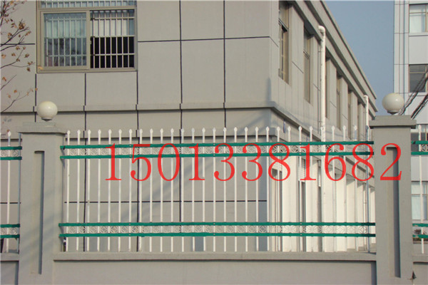 厂房围墙锌钢栏杆 河源服务区金属护栏定做 韶关变电箱围栏