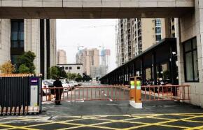 泉州惠安闽南建工大厦正式启用蓝卡AI云无人化停车场管理系统