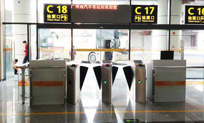 广州南站通道闸案例 - 中出网-智能出入口门户