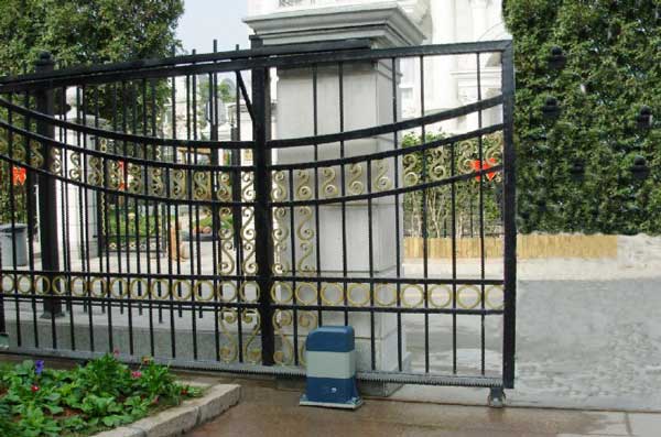 热烈祝贺福州出安智能开门机进驻福州碧桂圆假日半岛别墅