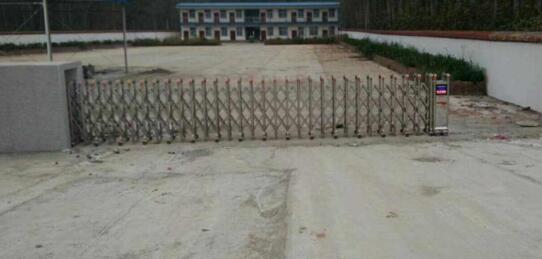 保定建设工程监理有限公司项目与保定出安智能再度合作引进伸缩门