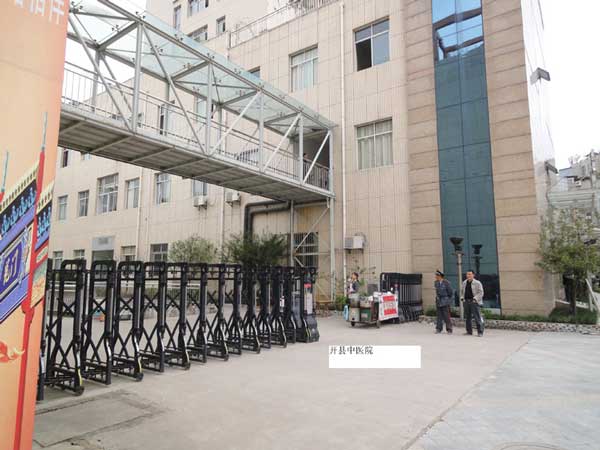 重庆出安智能伸缩门进驻重庆开县中医院