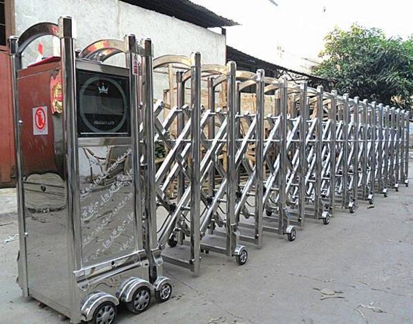 扬州电动伸缩门公司铸造臻品面面俱到构成了一道靓丽的风景线