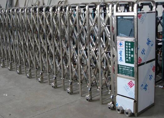 鸣谢台州市民广场之水景公园应用台州出安智能伸缩门