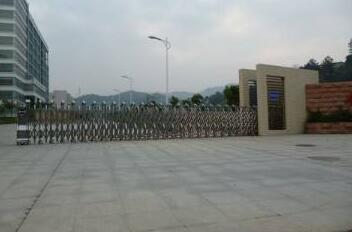 台州技师学院与台州出安智能伸缩门达成合作协议