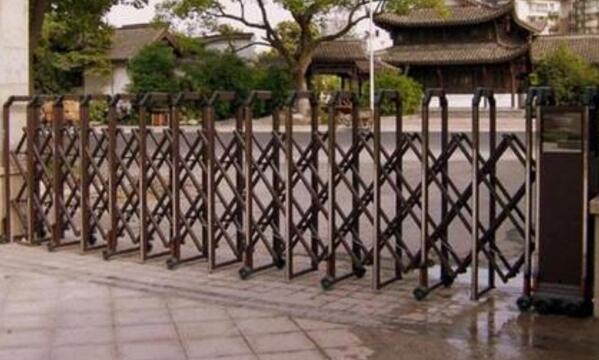 台州出安智能伸缩门给银轮和合嘉园项目不一样的体验