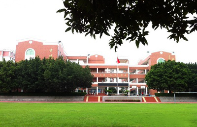 厦门出安智能停车场系统进驻福建厦门前埔南区小学