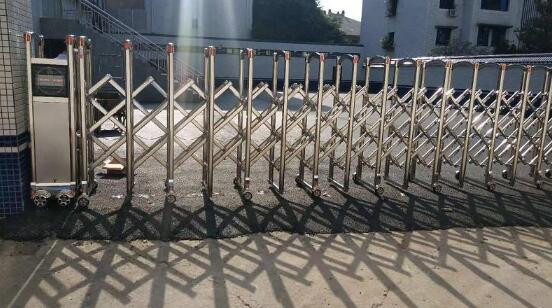 金华新亚机械制造有限公司与金华出安智能电动伸缩门合作愉快