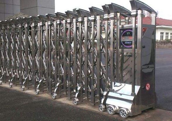 金华出安智能电动伸缩门顺利进驻绿城义乌蘭园