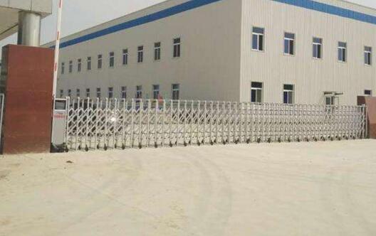 沧州出安智能伸缩门点缀沧州阳光英语培训学校