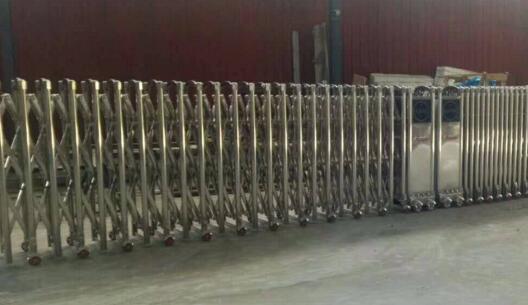 沧州出安智能电动伸缩门点缀沧州金记食品有限公司