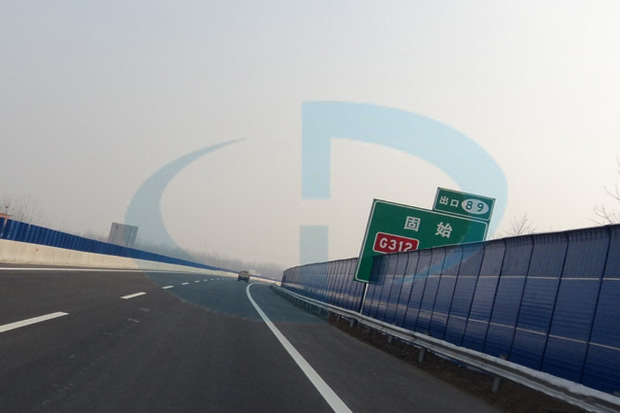 信阳出安智能道路护栏进驻信阳淮固高速