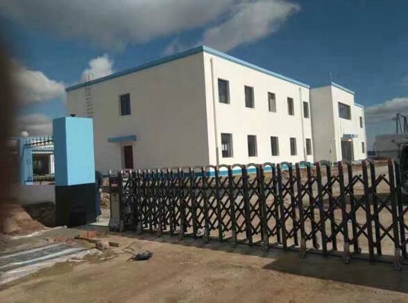 张家口出安智能伸缩门让阳原县光伏发电站显得更有个性