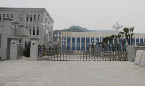 博锐枫景与张家口出安智能电动伸缩门达成合作协议