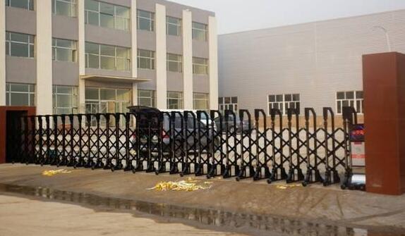 张家口出安智能为兴隆碧桂园提供伸缩门工程