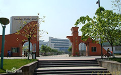 热烈祝贺广安出安电动门进驻友谊中学