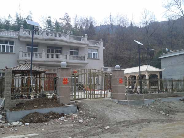 热烈祝贺安康出安智能别墅大门进驻安康天悦城