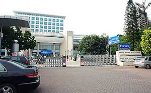 苏州市图书馆伸缩门案例 - 中出网-智能出入口与停车充电门户