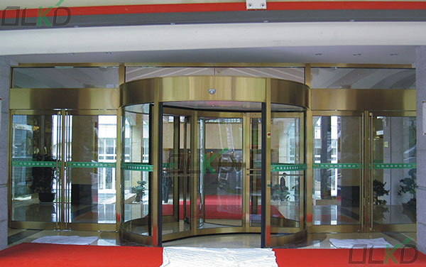 喜迎拉萨出安智能旋转门进驻绿洲云邸