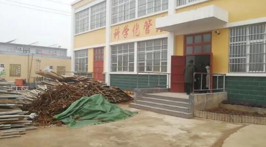 河南省卫辉市安都乡坚朗中学原貌