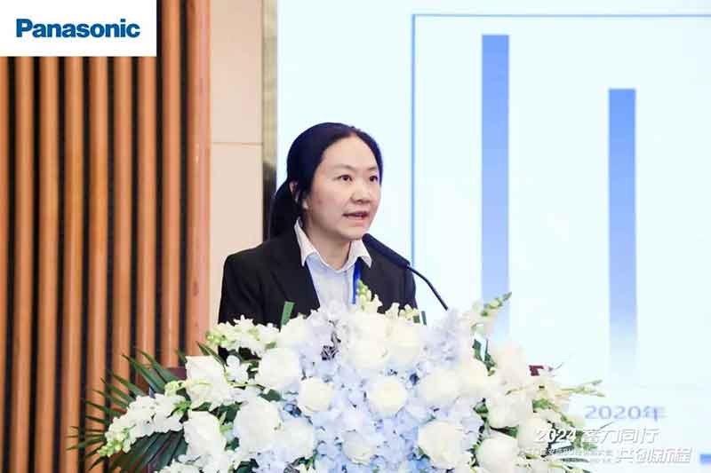 营业部部长 张睿