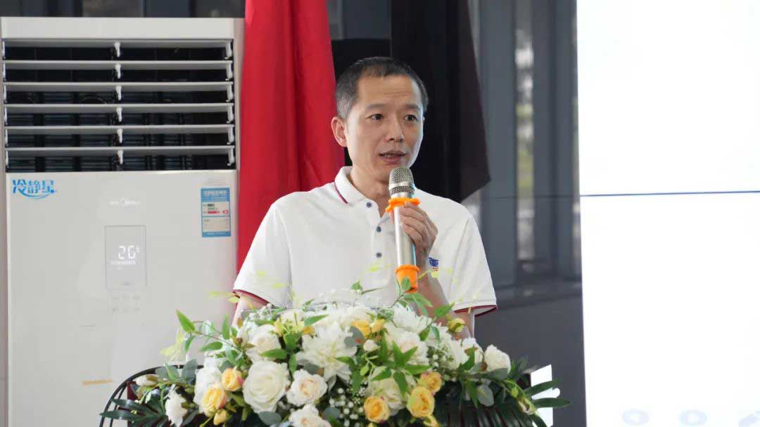 百胜智能省级产品销售中心总监 谢小斌