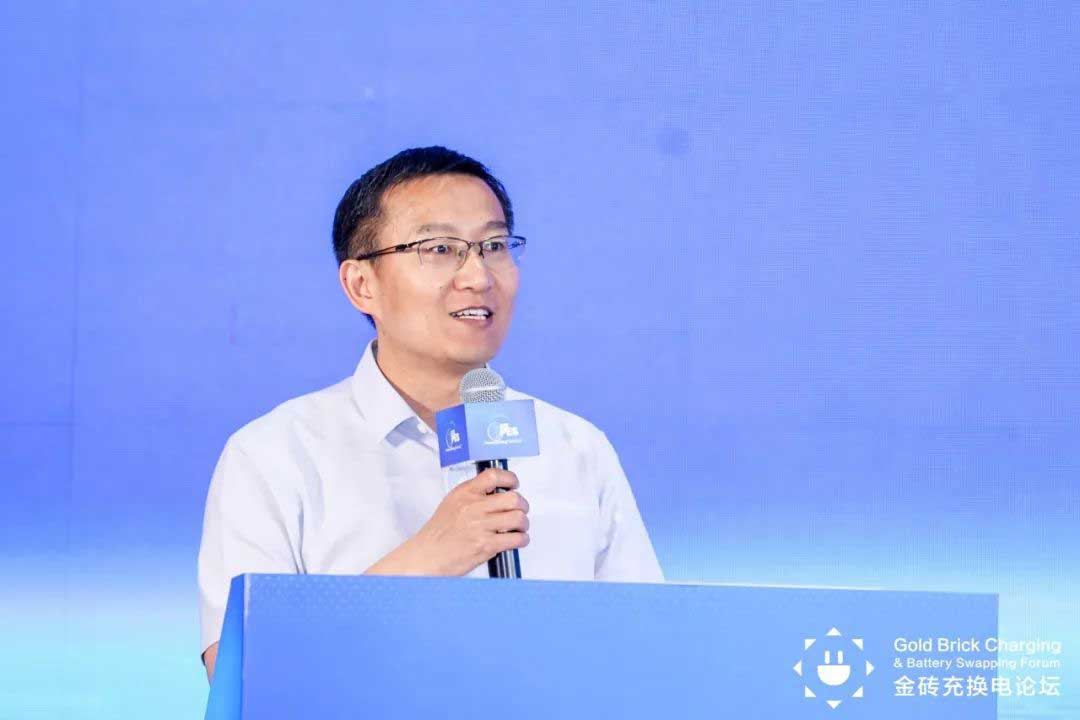 清华大学副教授胡泽春