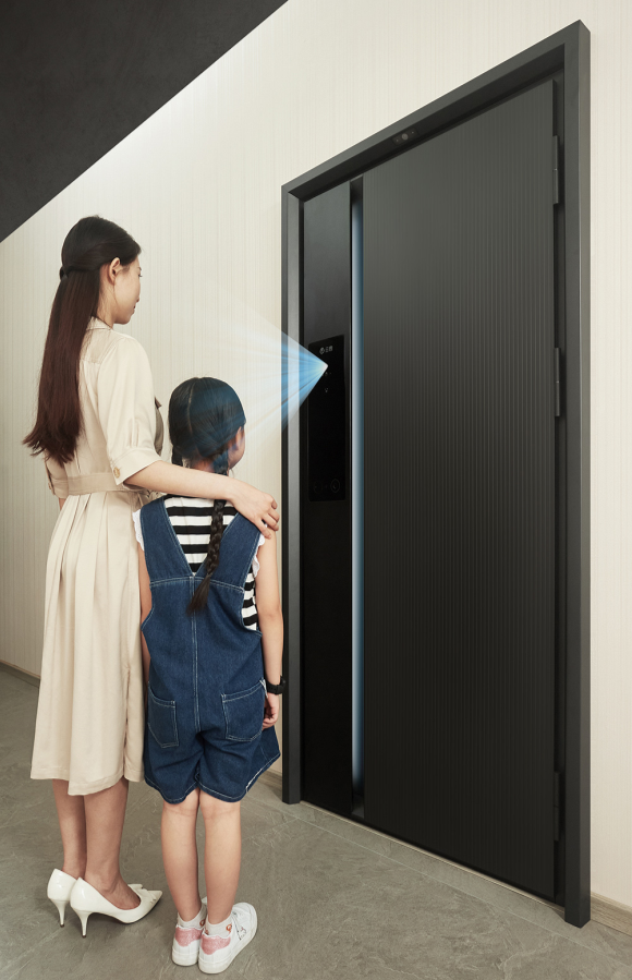 【新品首发】云鹿智能门P50丨别具慧眼，前所未见！