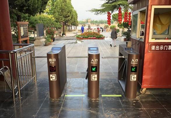 安装三辊闸前的例行检查