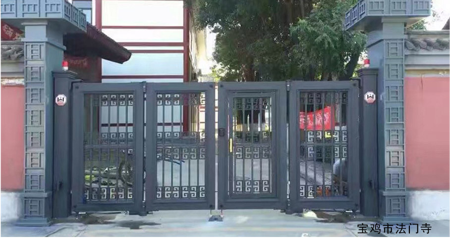宝鸡市法门寺悬折门工程案例 - 中出网-智能出入口与停车充电门户
