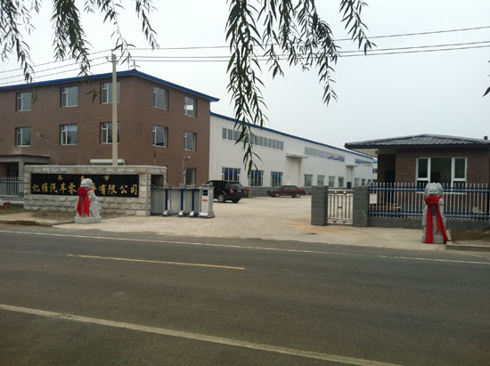 亿维汽车配件伸缩门案例 - 中出网-智能出入口与停车充电门户