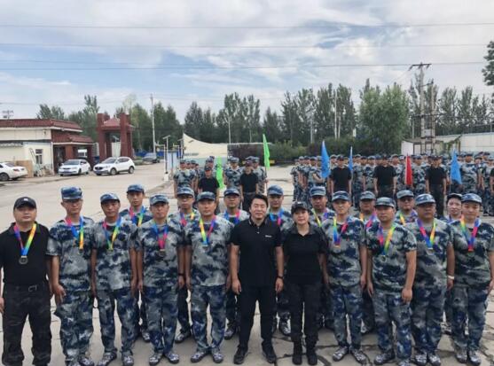 检阅队伍 风采展示