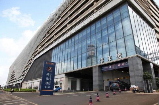 阳光海天在管海口美兰机场停车楼