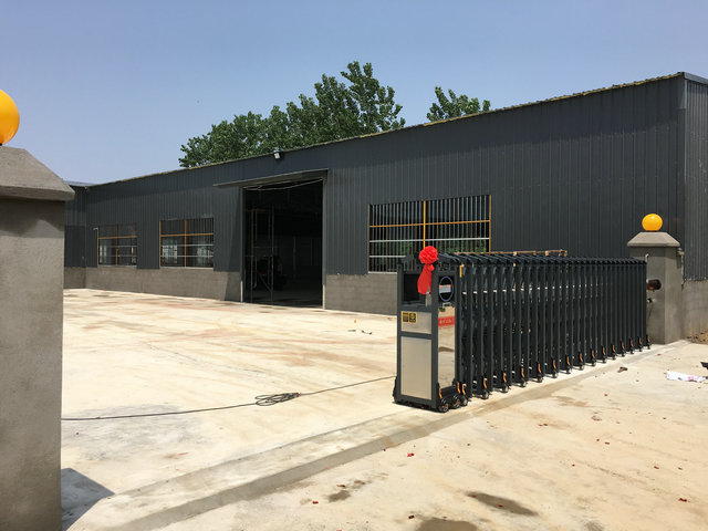 徐州新区徐村食用菌加工厂伸缩门案例 - 中出网-智能出入口与停车充电门户