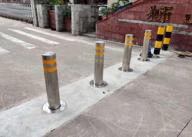 狮山中心小学升降柱案例 - 中出网-智能出入口与停车充电门户