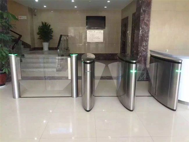 郑州证券交易中心通道闸案例 - 中出网-智能出入口与停车充电门户