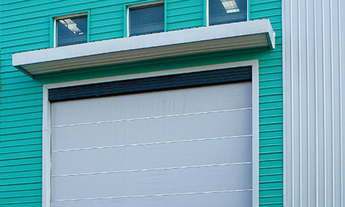 曹妃甸冀东水泥柔性工业提升门案例 - 中出网-智能出入口与停车充电门户