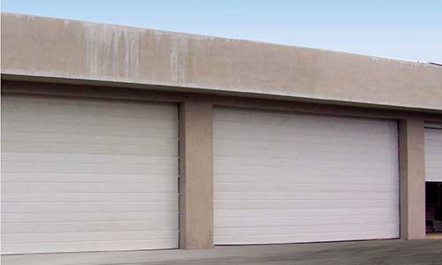 大连机场工业门案例 - 中出网-智能出入口与停车充电门户