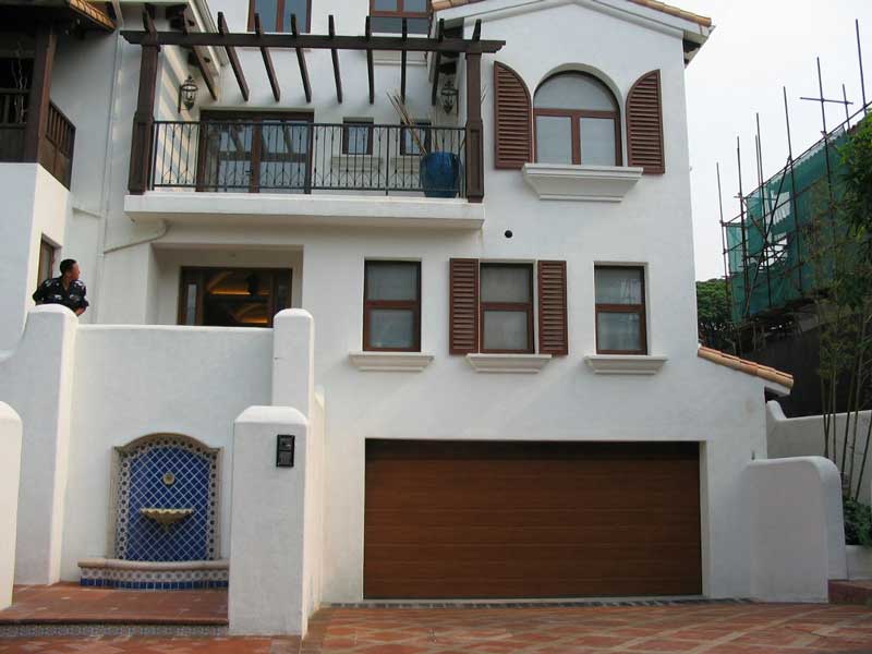 北京复地原墅车库门案例 - 中出网-智能出入口与停车充电门户